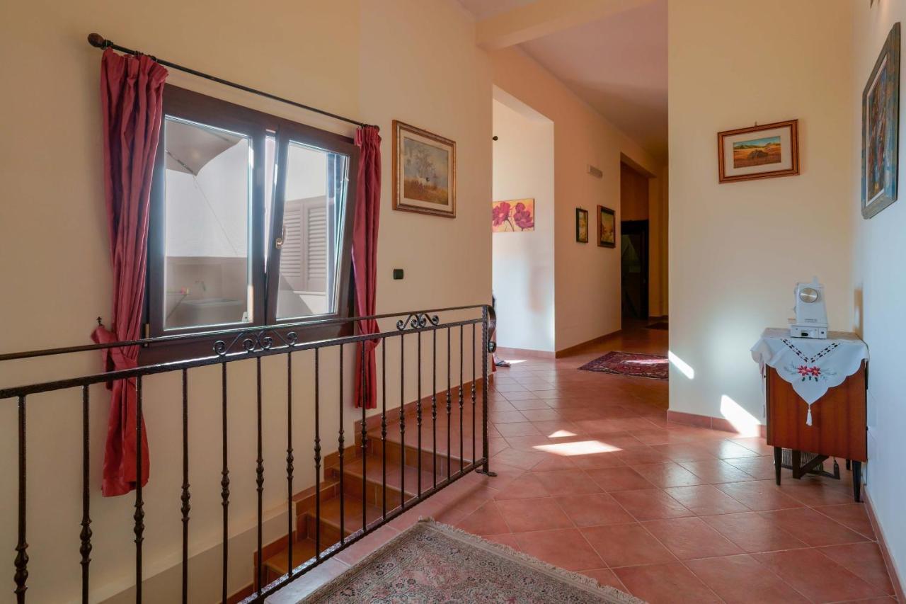 Bed And Breakfast Cairoli Exclusive Room San Pietro Vernotico Exterior foto