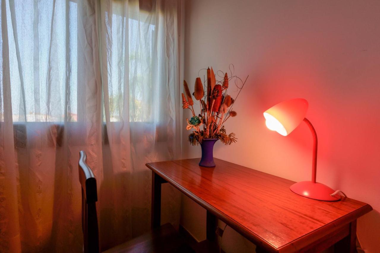 Bed And Breakfast Cairoli Exclusive Room San Pietro Vernotico Exterior foto